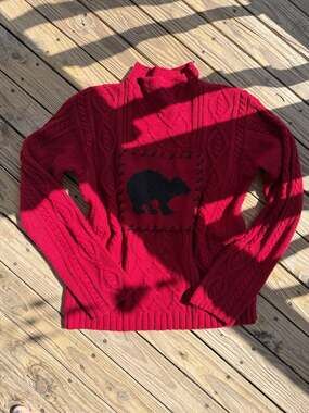 Coldwater Creek Red Cable Knit Bear Patch Mock Neck Sweater Size L